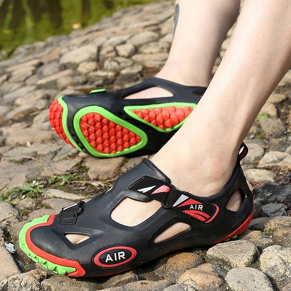 

high men beach summer outdoor wading shoes swimming slipper soft sandals on surf quick-drying shoes skin water, Black