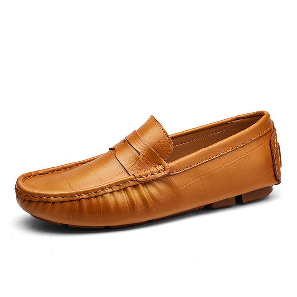 

2019 large size genuine leather men loafers breathable soft mens moccasins fashion casual man flats driving shoes, Black