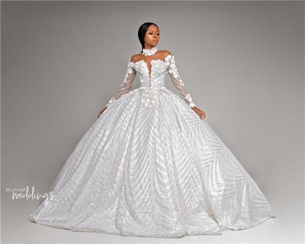 

luxury sparkly long sleevs ball gown wedding dress with 3d flowers vintage hign neck saudi arabia dubai plus size bridal gown, White