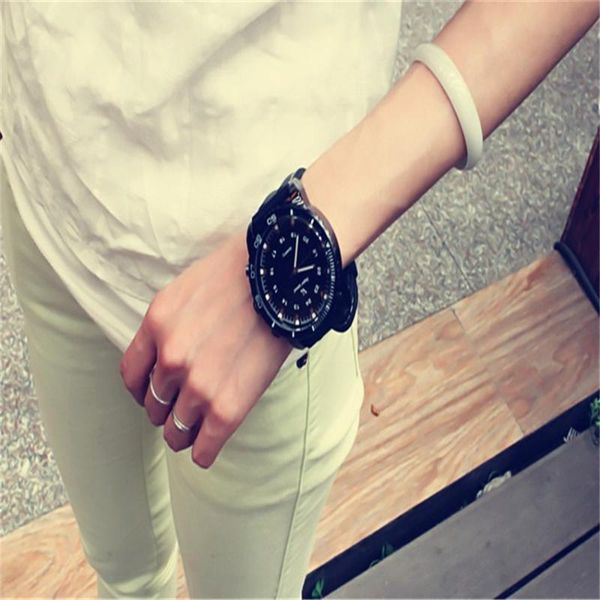 

fashion quartz men and women couple student watch personality jelly watch spot h, Slivery;brown