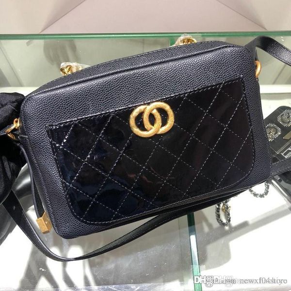 

2019 quilted ccc single chain shoulder bag black patent leather 8036 size:22.14.10cm