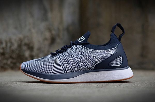 

Sapatos ocasionais melody_sneakers