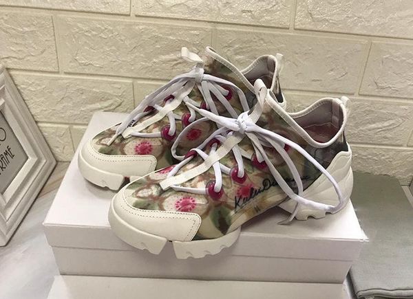 

paris flower shoes female silk cattle leather permeability increase thin fastener new type running shoes pvc film, Black