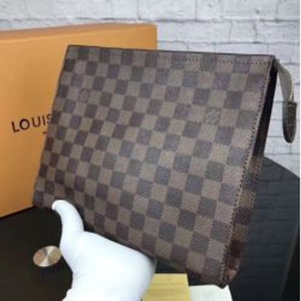 

New travel toiletry pouch 26 cm protection makeup zopper bag clutch women genuine leather waterproof co metic bag