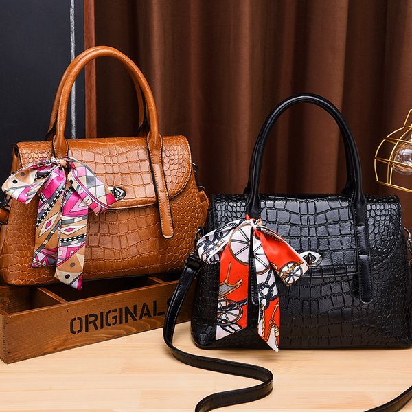

bag new fashion big bag female retro single shoulder messenger handbag lady