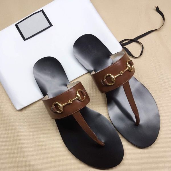 

Toe тапочки дизайнер gBrand Luxury Кожаные шлепанцы модные пляжные сандалии Металлическ