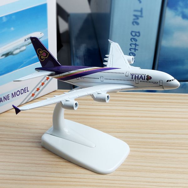 

16см thai airline самолет сплав авиации самолет таиланд airways a380 самолет модель stand craft 1: 400 y200428
