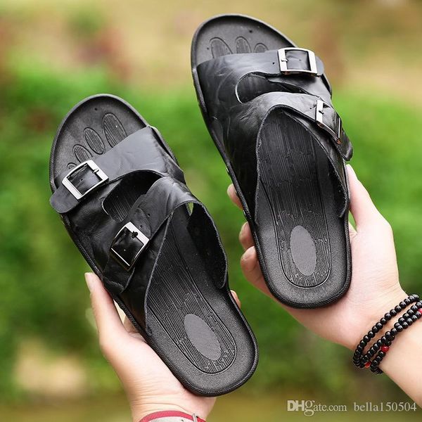 Os mais recentes couro genuíno Chinelos Mens plana Sandals Calçados Femininos Duplo Buckle famosa marca Arizona Praia Verão dos falhanços de aleta de melhor qualidade