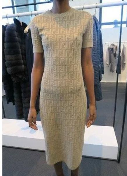 

119 2019 pring runway dre brand ame tyle flora print kint hort leeve mid calf crew neck women clothe qian