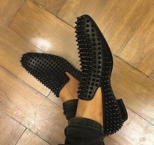 

Sapatos clássicos redbottomstyle