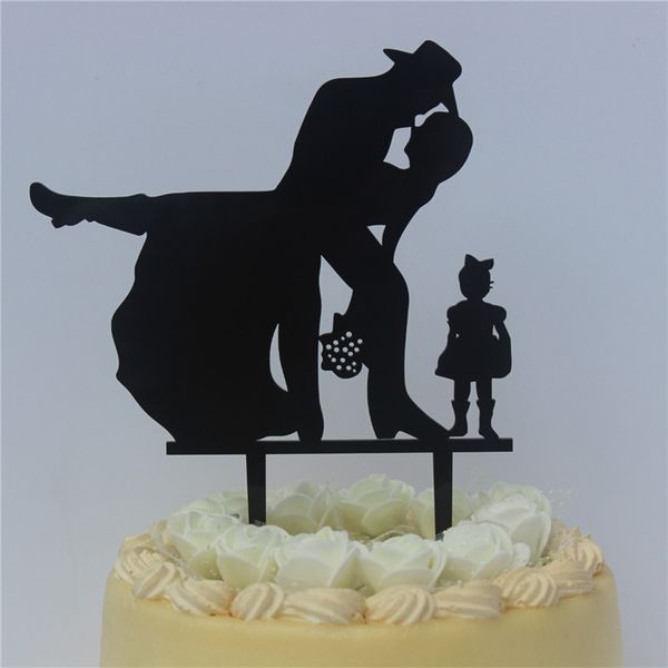 Country Western Wedding With A Little Cowgirl Wedding Cake