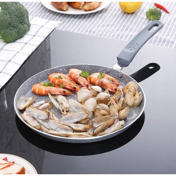 

8 inch pizza  aluminum alloy airchr pizza plate 24cm nonstick frying pan handle multilayer cake pancake pan