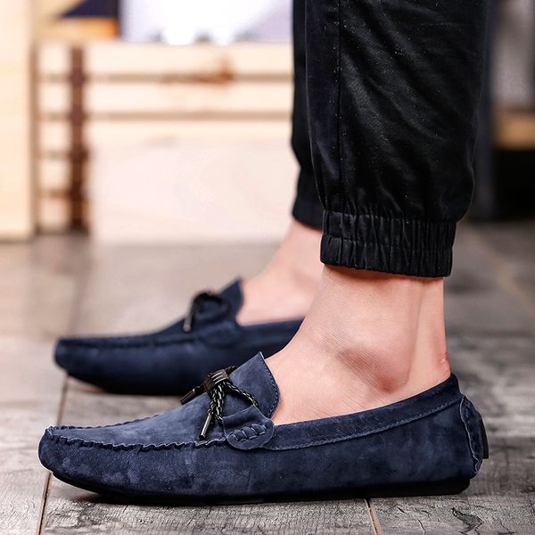 

fashion men loafers soft moccasins autumn winter genuine leather men shoes outdoor warm slip on driving casual shoes, Black