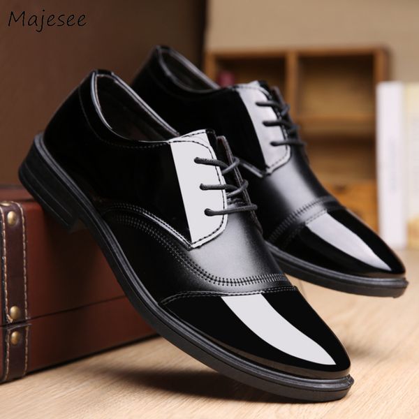 

men's dress shoes korean style all-match wedding patent leather men soft 2019 new chic office classic simple flat, Black