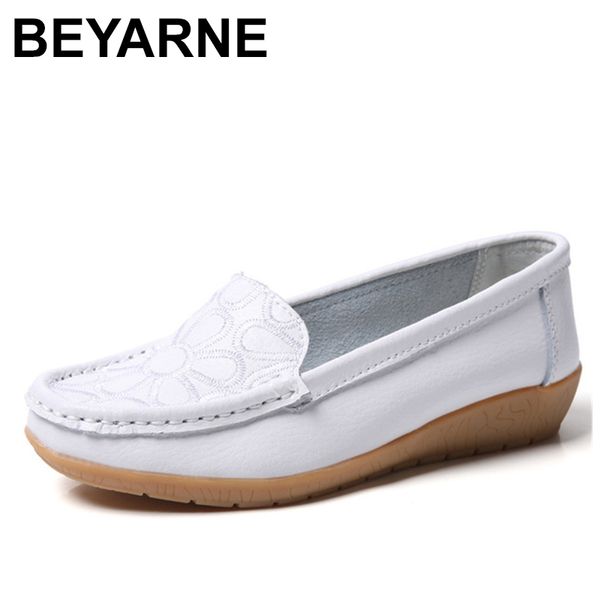 

beyarne2019 new casual shoes genuine leather slip-on shoes women outdoor low heel 2.5cm leather moccasins breathable shoese012, Black