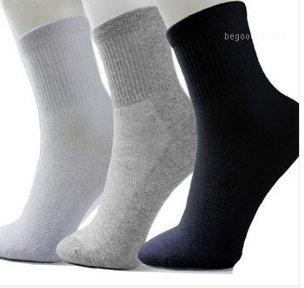 Venda a granel 50 pares de meias masculinas frete grátis nova mistura quente de algodão clássico comercial marca meias casuais masculinas1