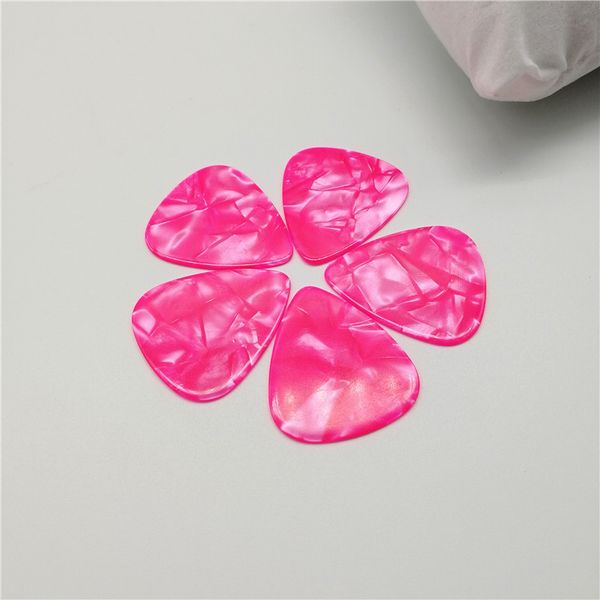 

100шт pink pearl медиаторы blank pearloid розовых гитары медиатора для гитары