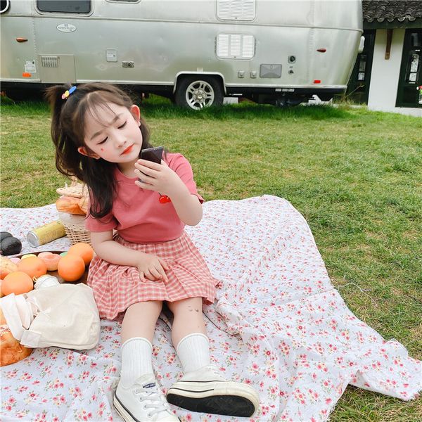 

girl designer clothing sets fashion kids girls embroidery short sleeve t-shirts + pleated skirt children suits summer two pieces 2020 new, White