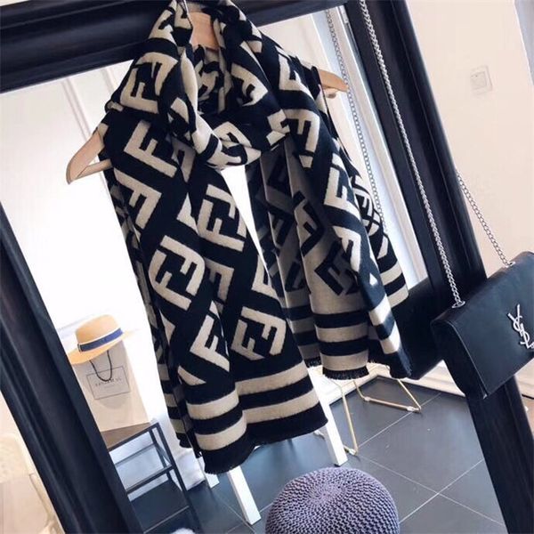 

2019 new g8 13 fendi good ilk carf female carf fa hion high end brand long neck chri tma gift whole ale g8 13 fendi
