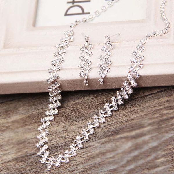 

new simple fashion women necklace earrings set delicate inlay rhinestone decoration jewelry suits for bride wedding party mv66, Silver