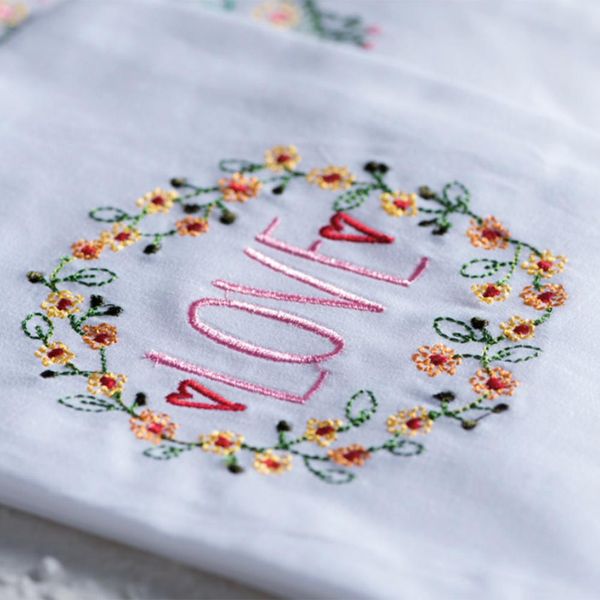 

new embroidery wedding serviette absorbent cotton concise upscale home cloth table napkin kitchen use handkerchief