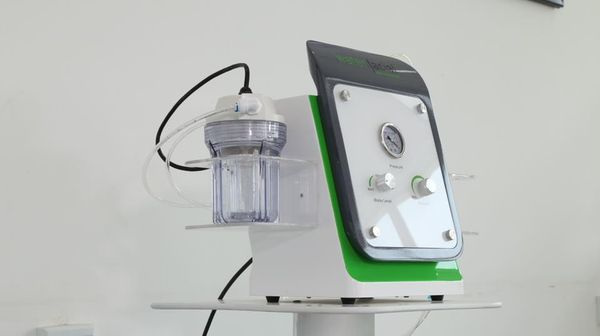 

портативный 100кпа гидра воды microdermabrasion корки оборудование / гидро дермабразия лица глубокая очистка машина для салон красоты исполь