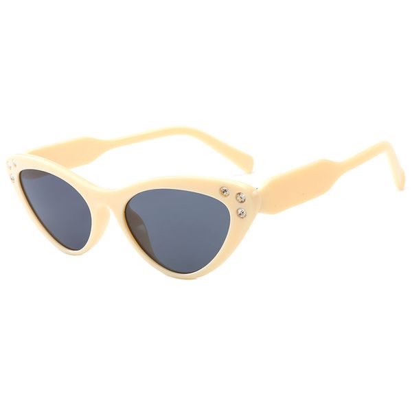 

new triangle kitten eyes sunglasses women's ocean film lens cateye frame black red light sunglasses diamond crystal frame sunglasses 22, White;black