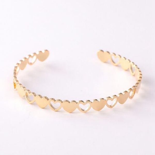 

2019 new champagne gold women charm bracelet hollow love heart jewelry ladies cute romantic bracelet heart-shaped jewelry, Black