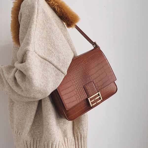 

retro fashion square crossbody bag 2019 new quality pu leather women's handbag crocodile pattern shoulder messenger bag