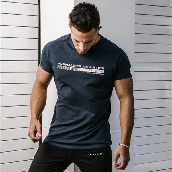 

alphalete новый alphalete лето мужчины с коротким рукавом тренажерный зал футболка фитнес бодибилдинг кроссфит тонкие рубашки мода досуг хло, White;black