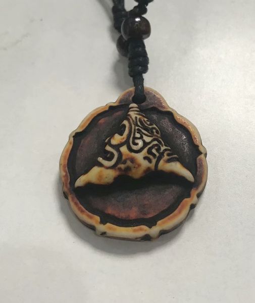 

yqtdmy 5 pcs fashion retro hand carved artificial symbol necklace jewelry, Silver