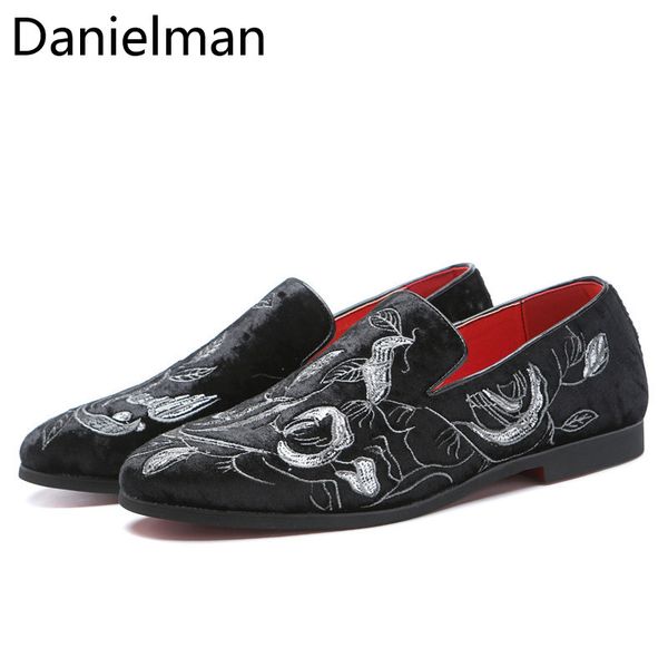 

danielman vintage velvet leather men shoes classic embroidery pattern dress shoes flats men loafers driving plue size, Black