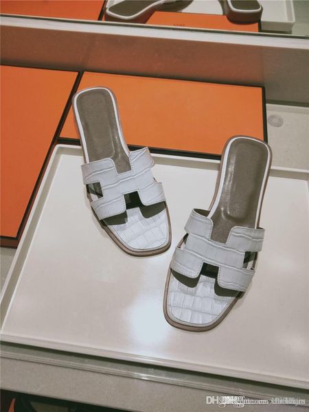 

2019HERMES БЕЛЫЙ ОРАНСКИЙ ОАЗИС SANDAL SLIPPER 37 ОБУВЬ ПЛОЩАДКИ ЛАФЕР Женские сандалии Разме