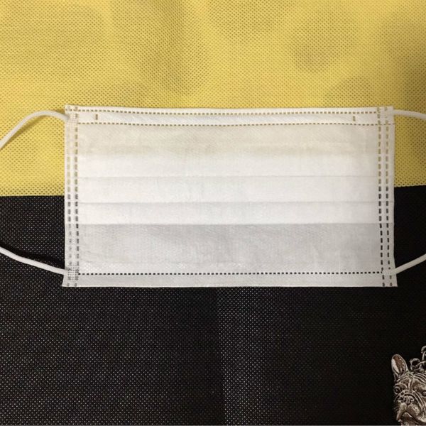 

dhl 5-7 days delivery 50pcs non woven disposable face mask 3 layer dental earloop activated carbon anti-dust face masks