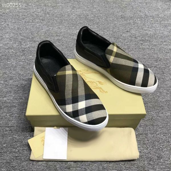 

fashion mens casual shoes fashion flat shoe casual shoe for men new fashion slip-on walking hiking shoes light casual shoes size39-44 type3, Black