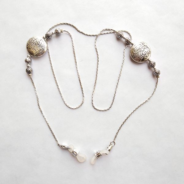 

6 pieces per lot sunglasss metal beaded chain made of silver eclectro plated brass and vintage antique-silver beads