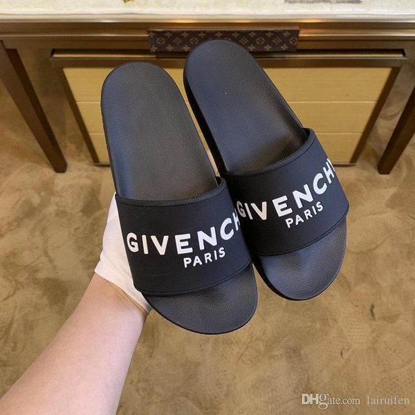 

Профессиональные дизайнеры бренда 27ss проектируют мужские сандалии, импортные ко