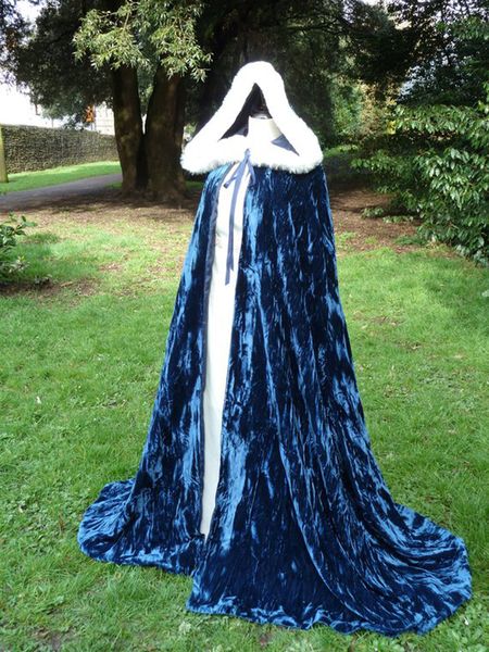 

new arrival crushed velvet cloak with fur edged hood christmas cloak winter bridal wraps wedding cloak, White