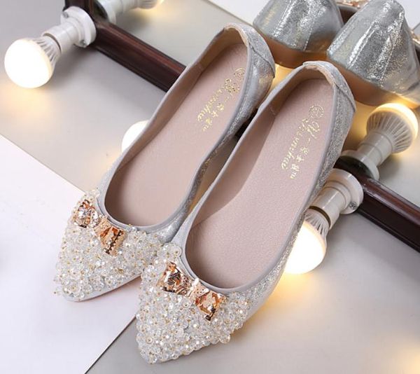 

2019 water drill women's shoes in spring and autumn with new style flat bottom pointed end @190, Black