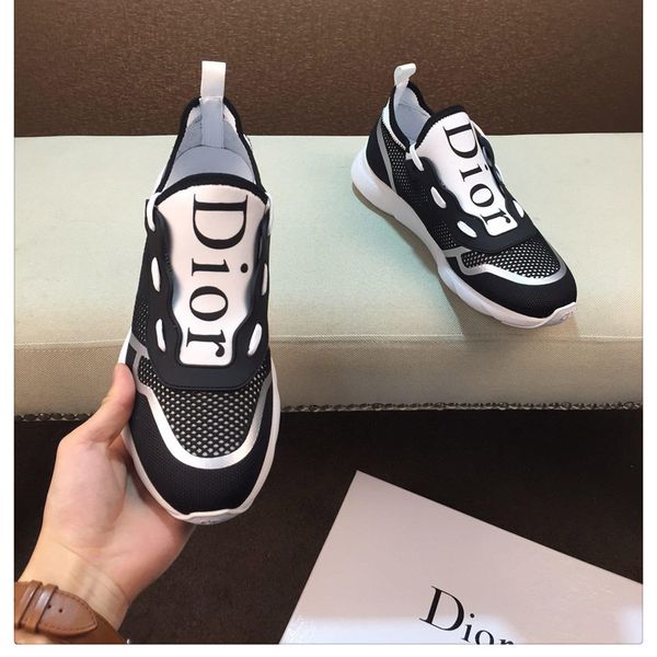 

Spring men's shoes Korean version of the trend of casual versatile shoes outdoor travel casual lace original box packaging
