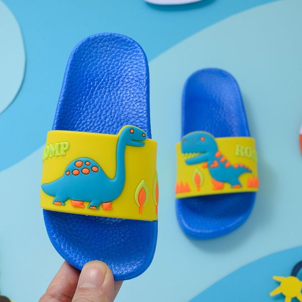 

2020 new baby boys slippers children pvc rubber cartoon kids home sandal shower shoes children antiskid beach shoes, Black;red