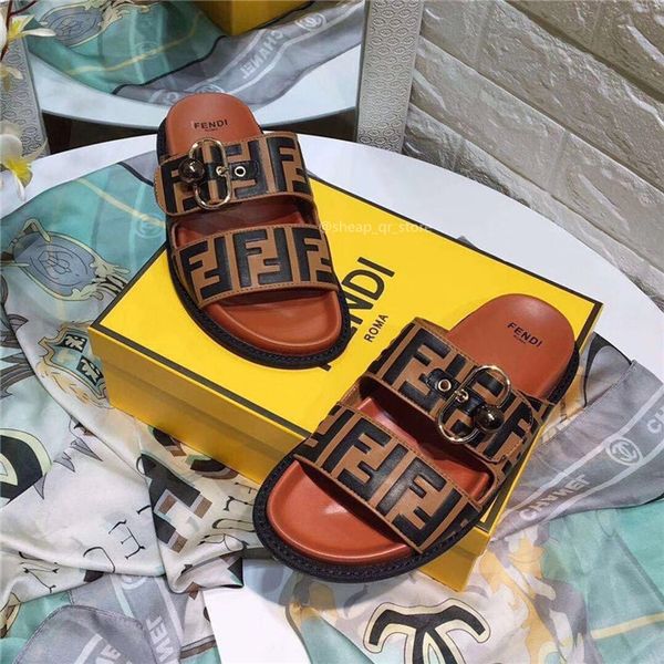 

classic slippers and sandals, women size 35-42, men size 39-46, famous designer sandals and slippers, ing, Black