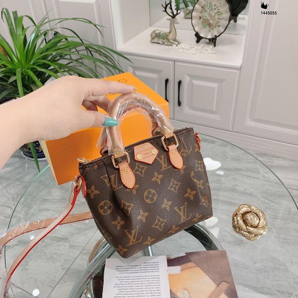 

2019 year famou women handbag calf kin real leather zipper pur e de igner ta el me enger bag camera bag