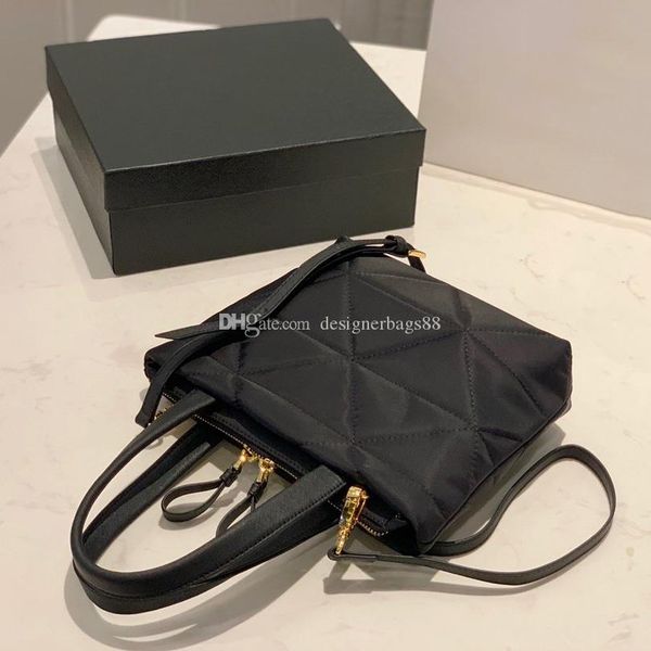 

classic nylon signboard bag designer luxury handbags purses women single shoulder crossbody mini shopping bags designer tote bag