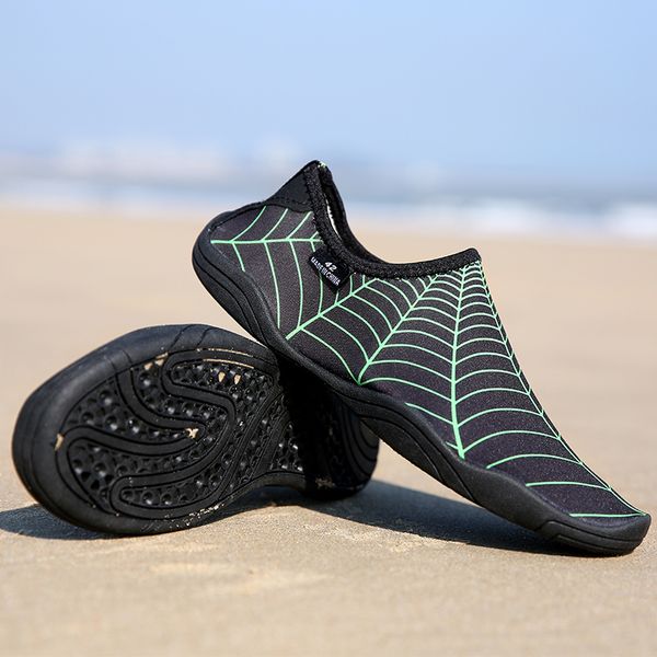 

men woman beach summer outdoor shoes swim slipper on surf aqua shoes skin sock striped lighweight couples sea