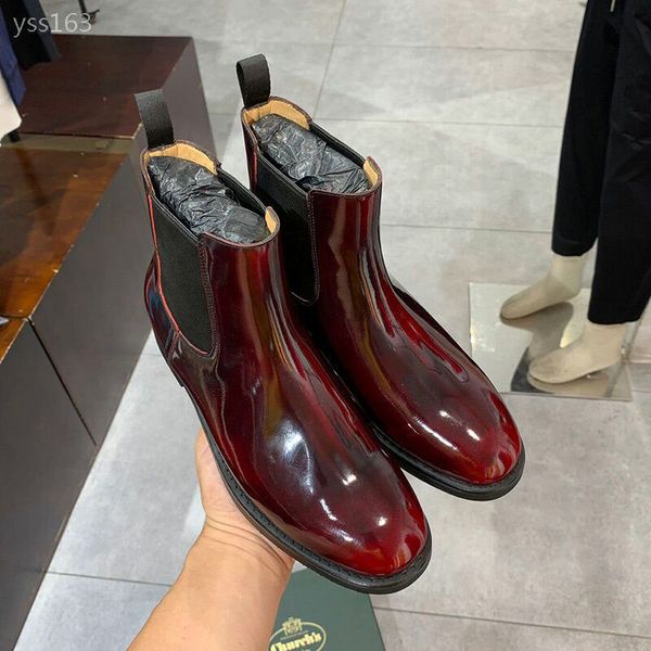 

2019 classic autumn winter first layer cowhide vintage carved short boots women flat bottom plus velvet women boots factory direct sales, Black