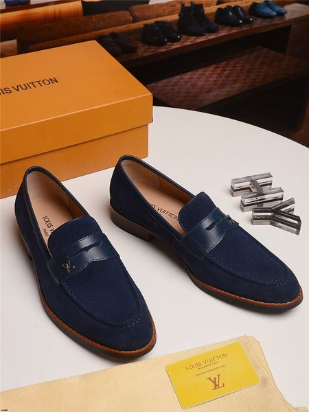 

2019 luxury brands nubuck leather men business dress loafers buckle shoes oxford breathable gommino formal wedding driving shoes, Black