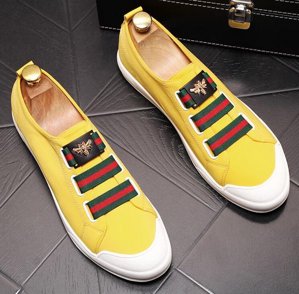 

Sapatos clássicos whee