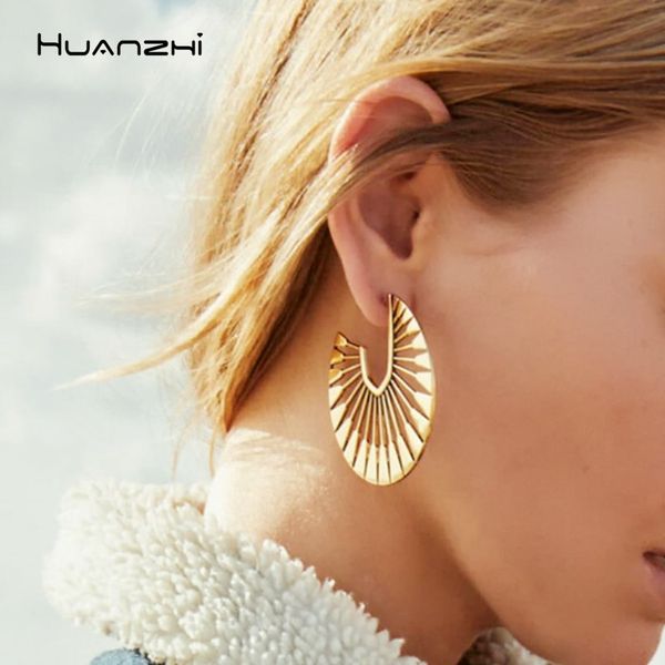 

huanzhi 2020 vintage minimalist hoop earrings metal hollow fan geometric statement earrings brincos for women girls giftjewelry, Golden;silver
