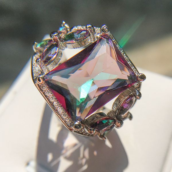 Anello di diamanti horseeye di zircone di fascia alta di moda creativa di vendita all'ingrosso di gioielli a mano
